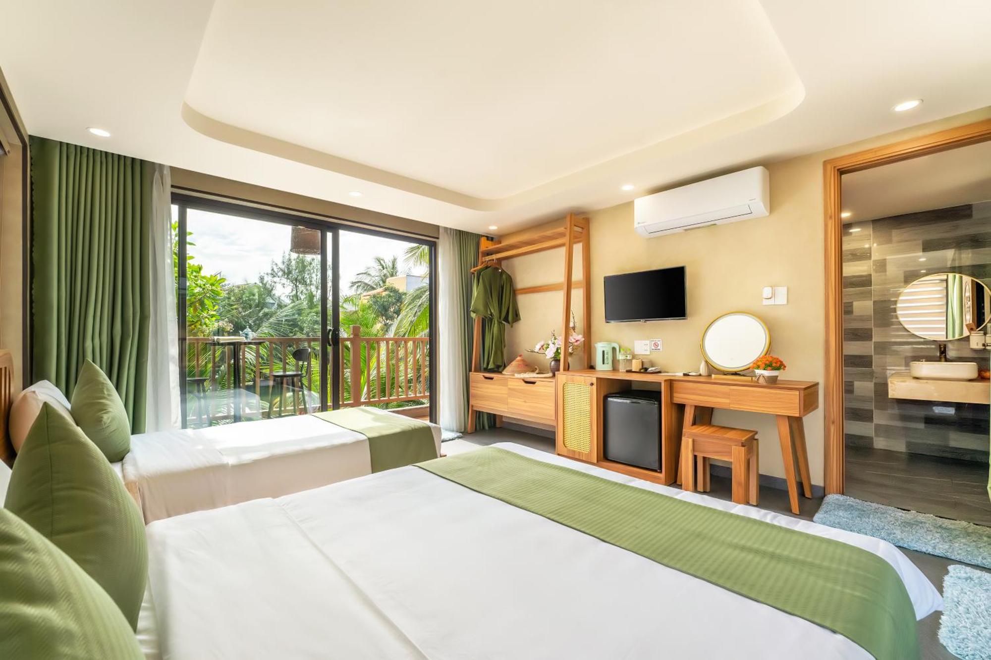 The Linh Seaside Villa Хойан Экстерьер фото