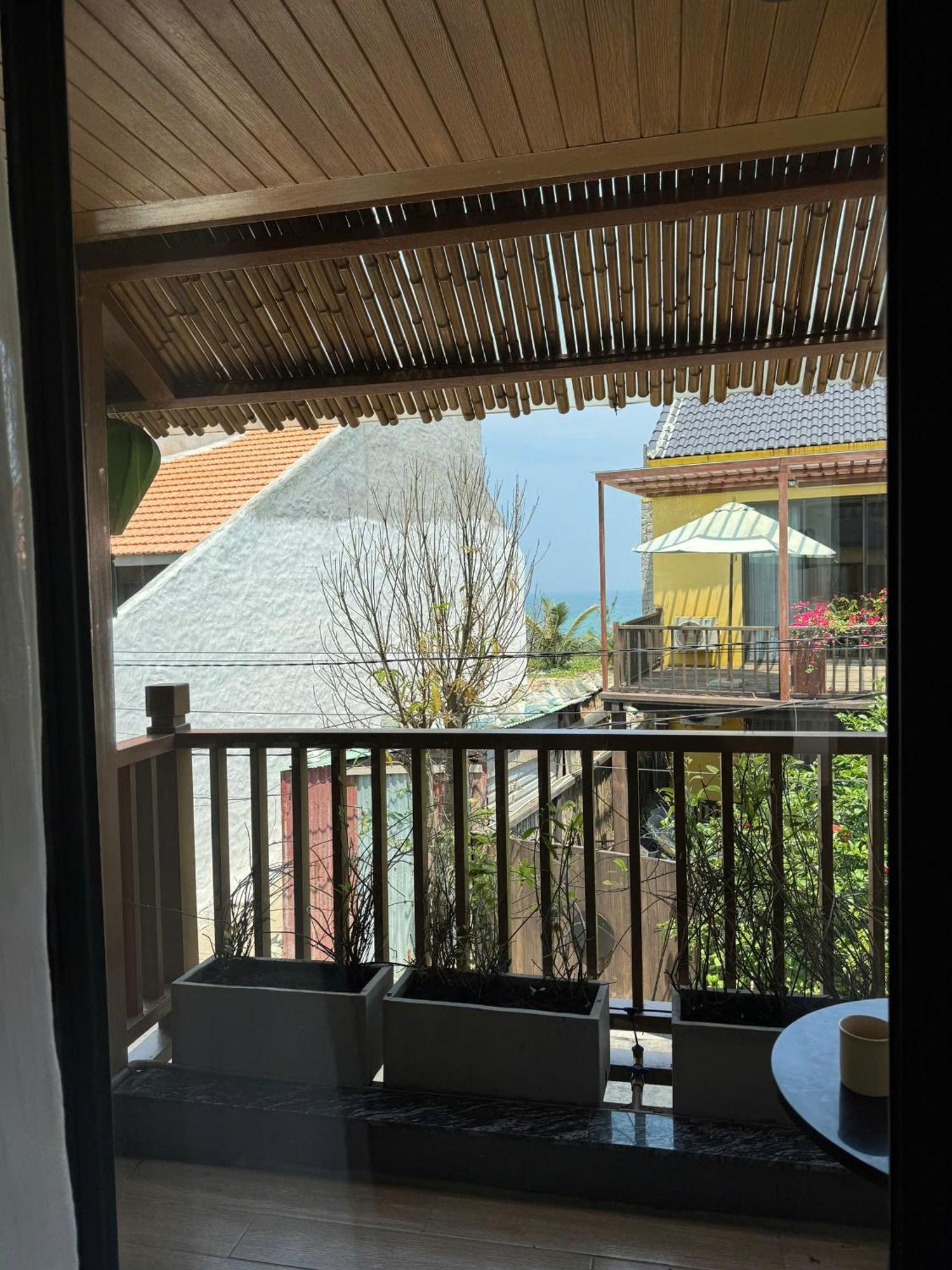 The Linh Seaside Villa Хойан Экстерьер фото